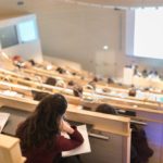 Les programmes de Fillon, Hamon, Le Pen, Macron et Mélenchon pour l’Enseignement supérieur Les programmes de Fillon, Hamon, Le Pen, Macron et Mélenchon pour l’Enseignement supérieur