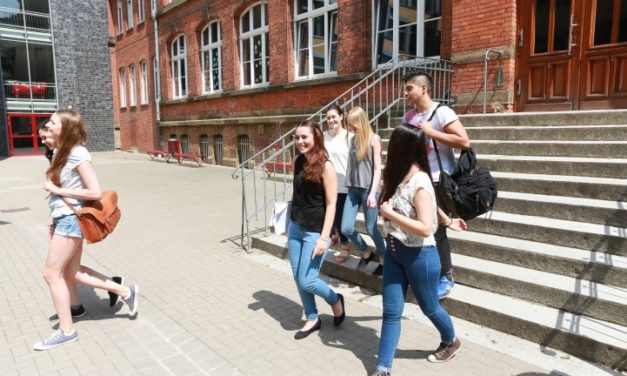 Réforme du lycée : un climat de rentrée apaisé, mais des inquiétudes persistent
