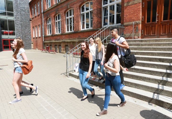 Réforme du lycée : un climat de rentrée apaisé, mais des inquiétudes persistent