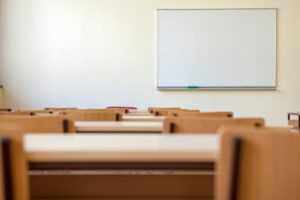 lycee classe vide sans professeur