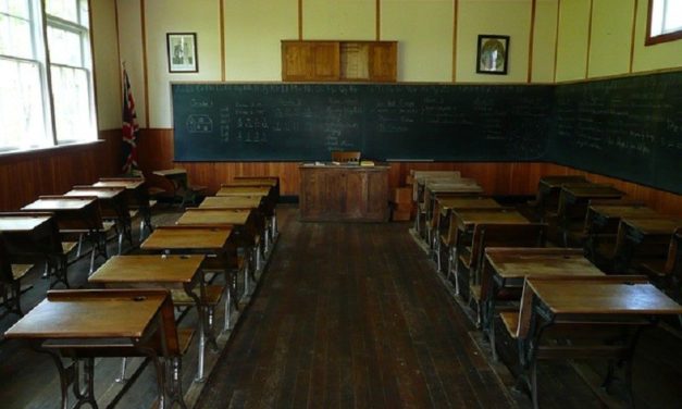 Réforme du collège: les opposants appellent à bloquer sa mise en place