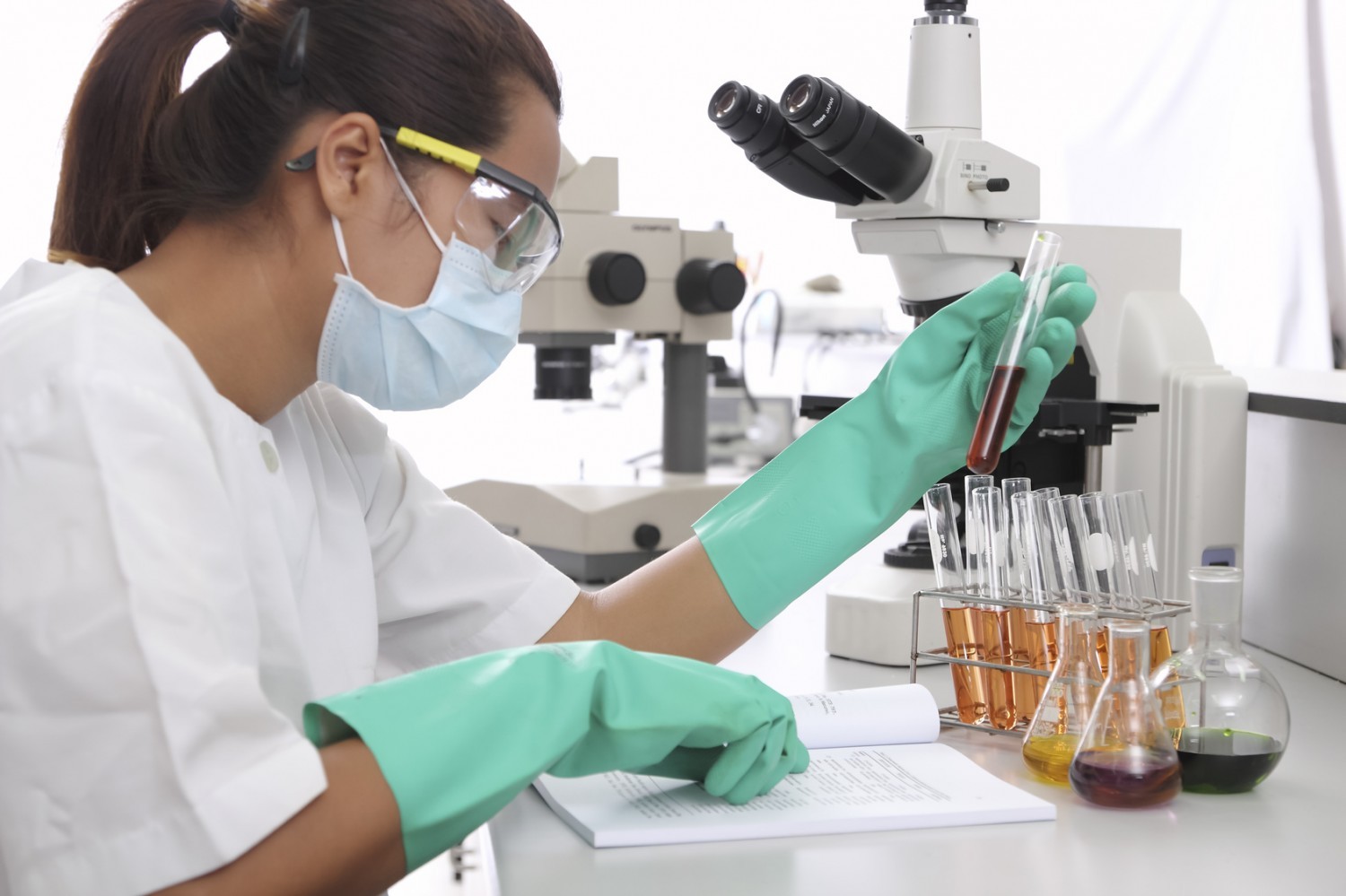 Chercheurs : l’emploi scientifique progresse en France