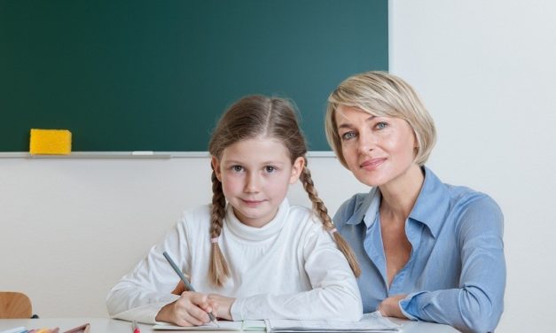 Ressembler au professeur pour avoir de bonnes notes
