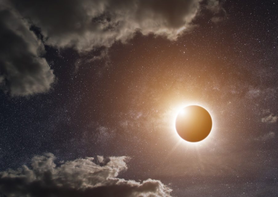Eclipse : pas de récré pour les élèves demain matin ?