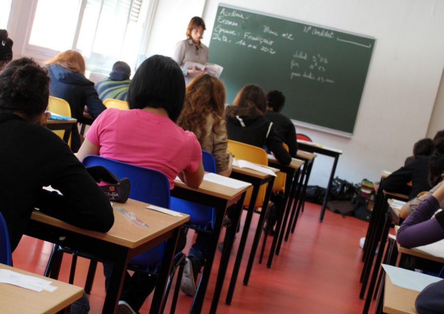 Réforme du collège : Sarkozy cherche la faille juridique