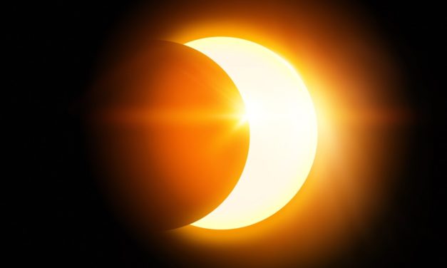Eclipse de soleil : comment l’observer sans danger avec ses élèves ?