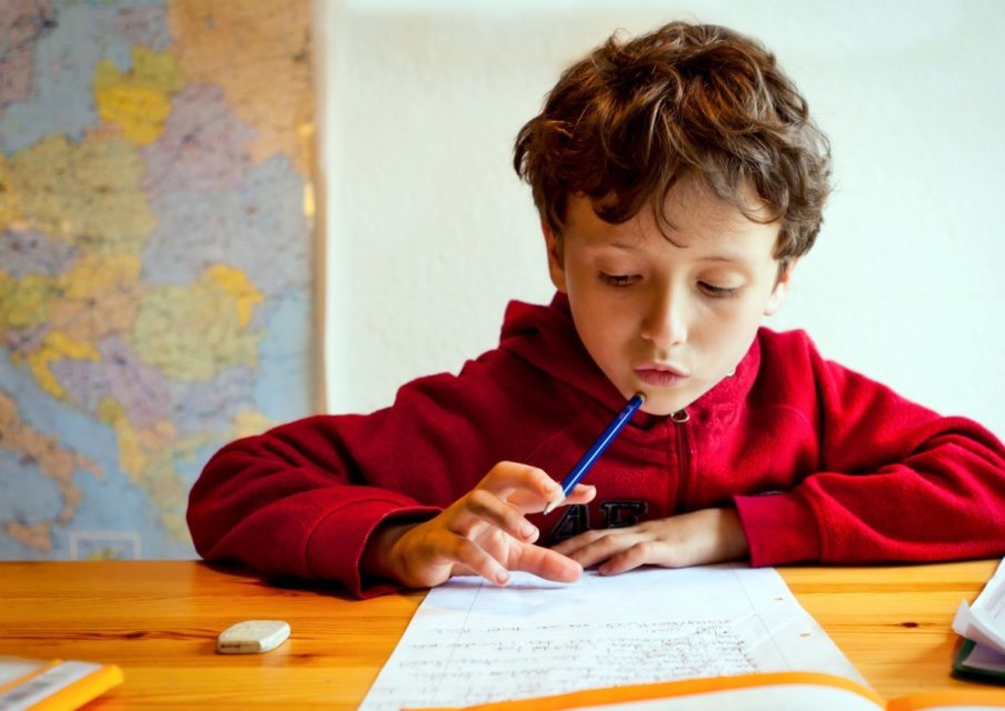 Révisions scolaires : la durée optimale est d’une heure par jour !