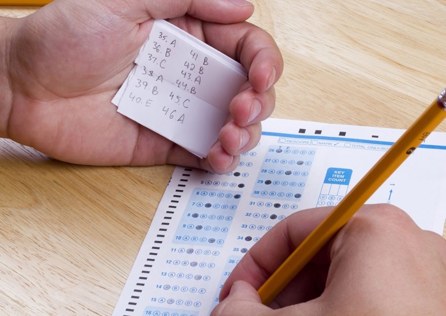 Bac : les tricheries en hausse de 10% en 2014