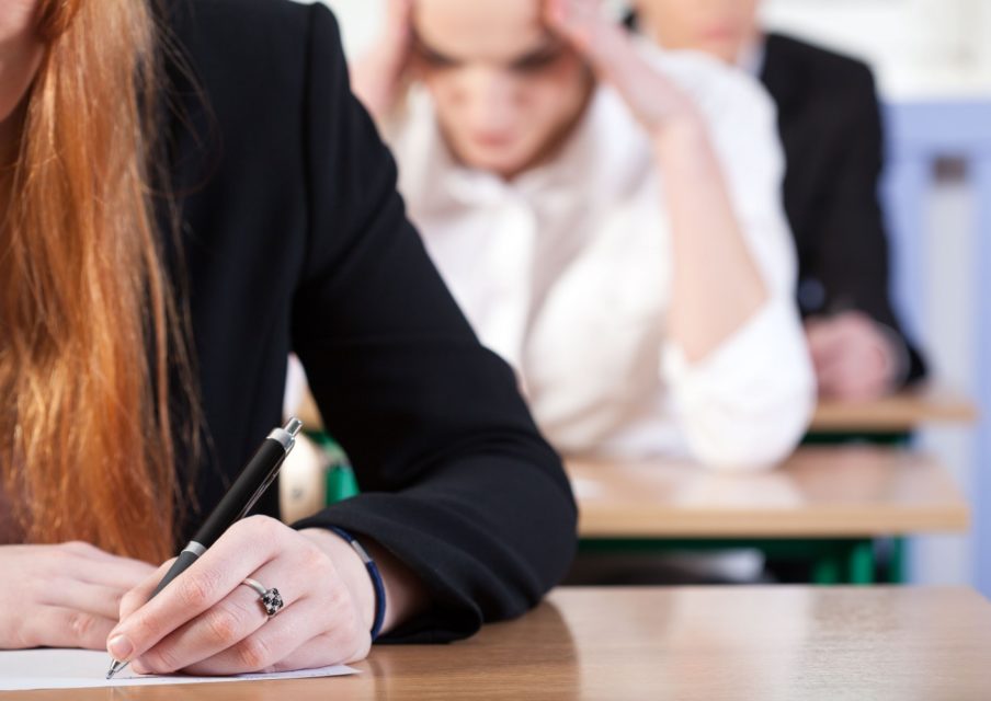Bac 2015 : découvrez les sujets de maths, SES et littérature