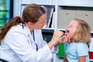 médecin scolaire