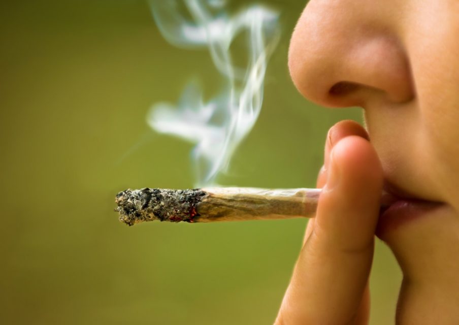 Ile-de-France : dans les lycées, bientôt des tests pour repérer les fumeurs de cannabis