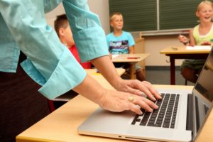 ordinateur enseignant