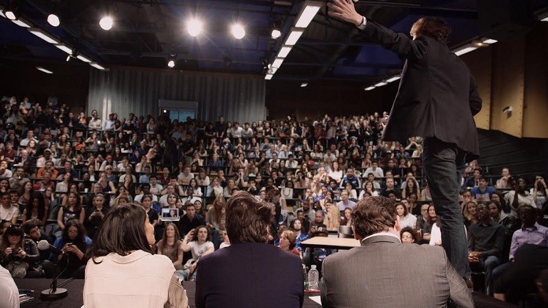 « A voix haute » : il crée et filme un concours d’éloquence en Seine-Saint-Denis
