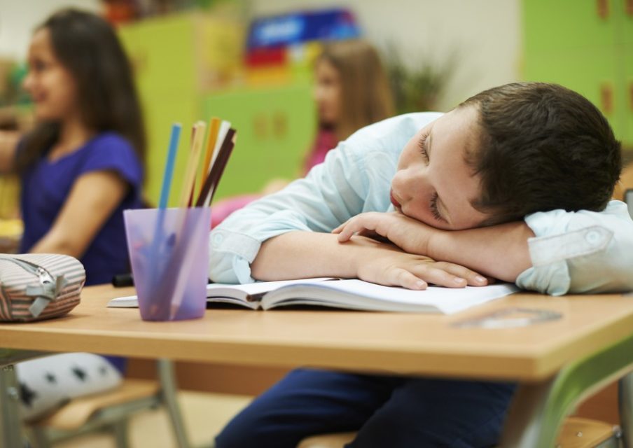 Les rythmes scolaires ne sont pas responsables de la fatigue des enfants (étude)