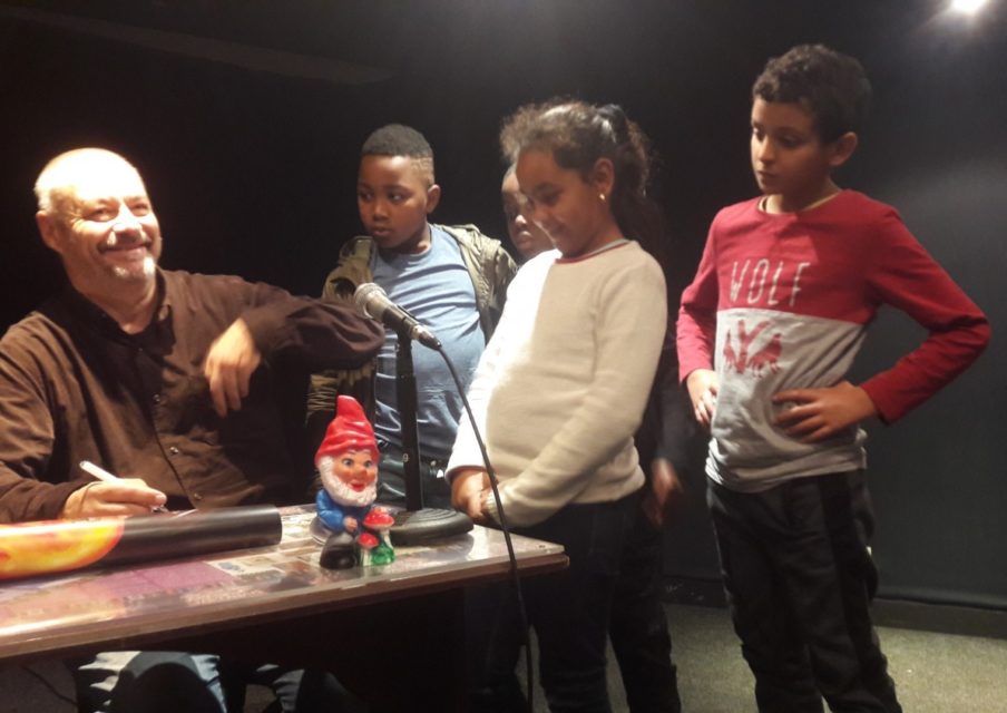 Quand Jean-Pierre Jeunet fait visiter une exposition à des CM1