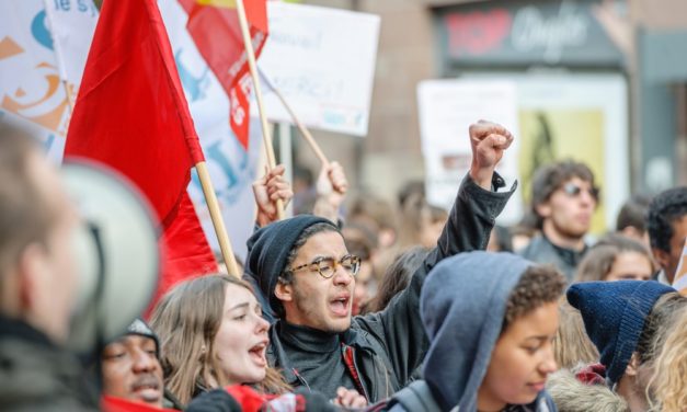 Manifestations lycéennes : blocages et heurts