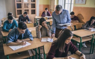 Enseignants : vers un recrutement à bac+3 ?