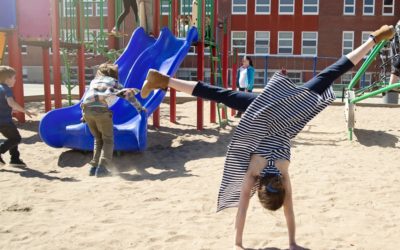 Rennes va se doter de cours de récréation non genrées