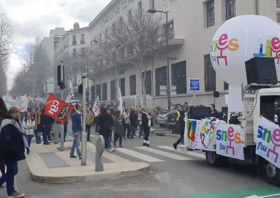 Grève du 14 janvier : sur Twitter, les mobilisations se poursuivent