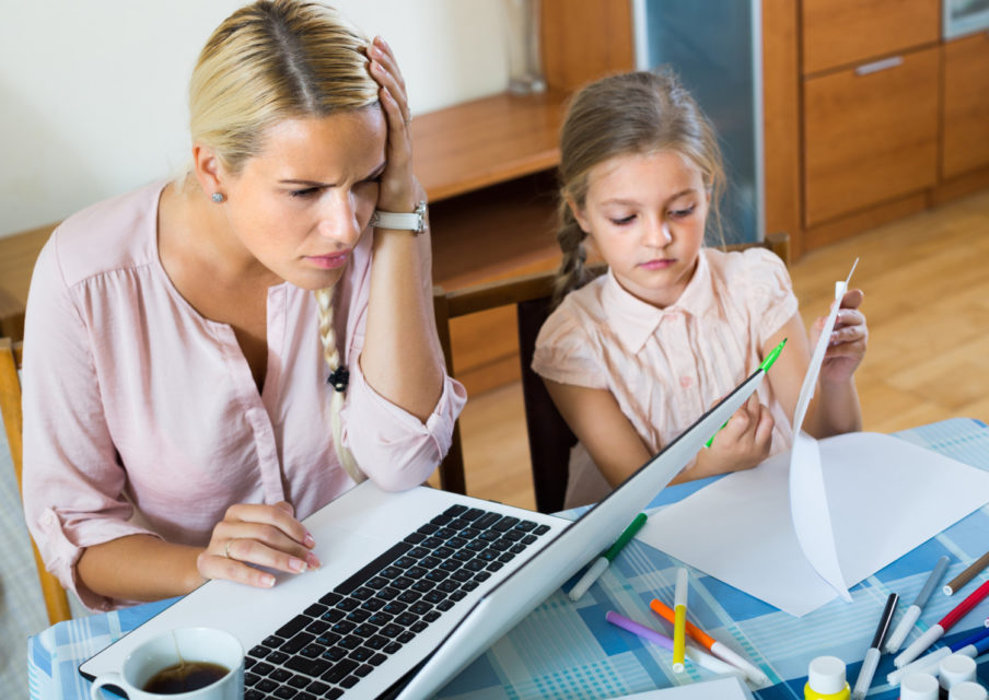 Ecole à la maison : les parents d’élèves « n’en peuvent plus »