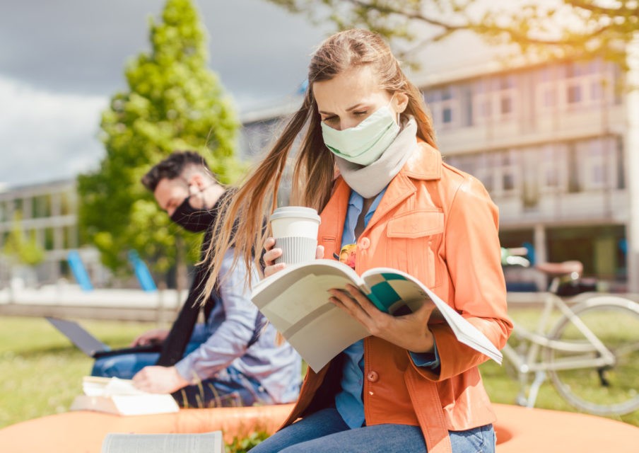 Le milieu scolaire et universitaire toujours en tête des clusters en cours d’investigation