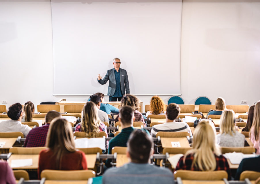 Un changement controversé dans le recrutement des enseignants-chercheurs