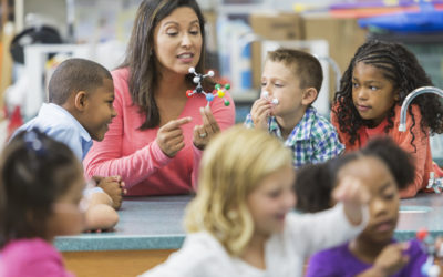 La main à la pâte lance des tutoriels pour enseigner les sciences