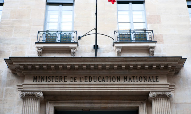 Enseignants et parents d’élèves mécontents envers J-M Blanquer