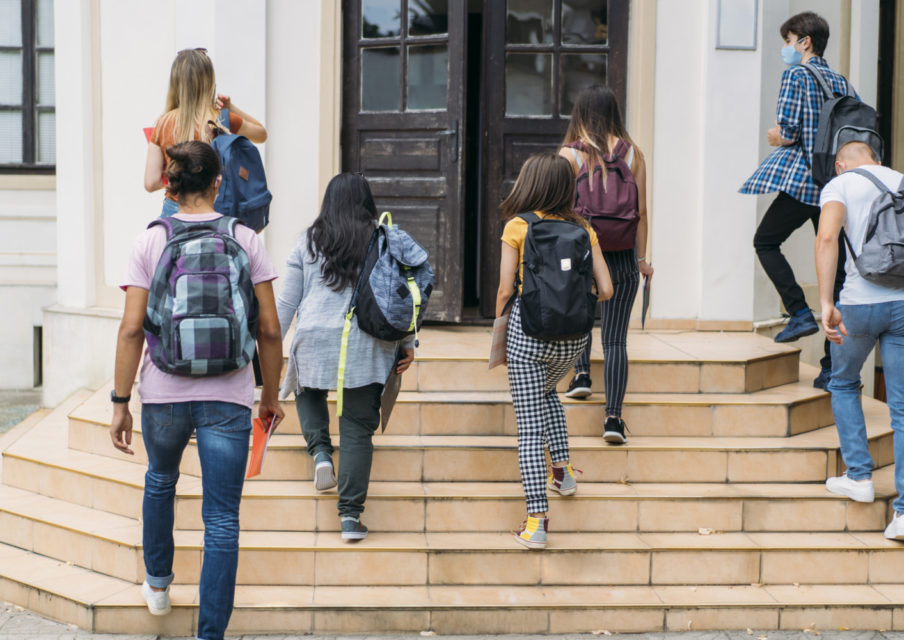 Un nouveau protocole sanitaire pour les écoles, collèges et lycées publié ce lundi