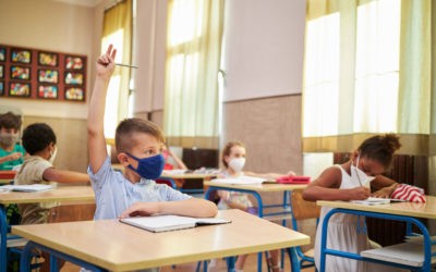 Plus de 33 500 élèves et 2 100 personnels contaminés cette semaine