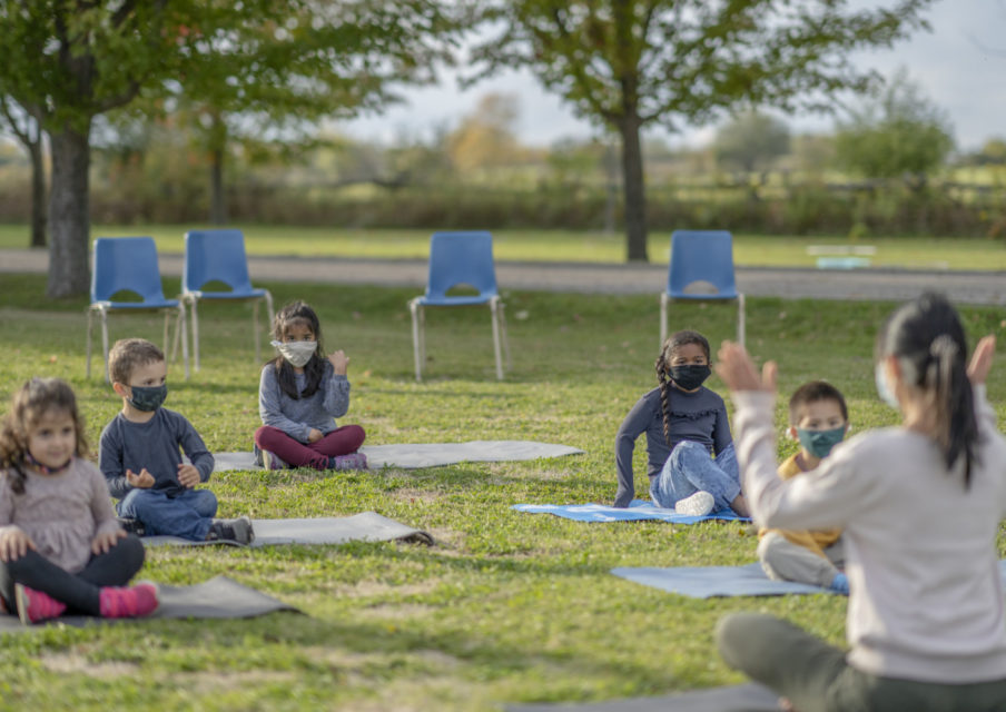 Quand les enseignants font classe dehors