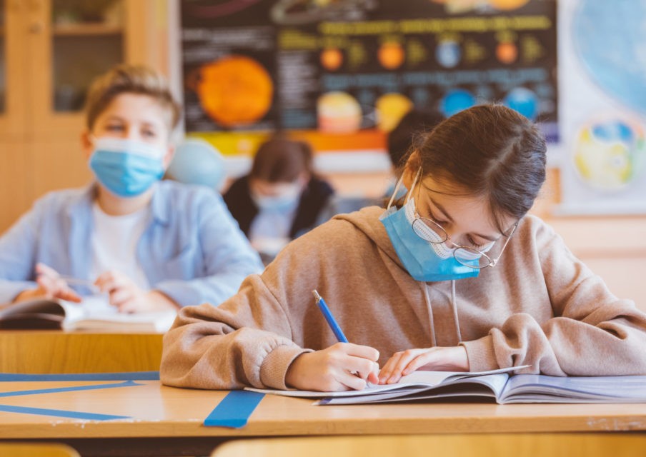 Nouvelle baisse des contaminations dans les écoles