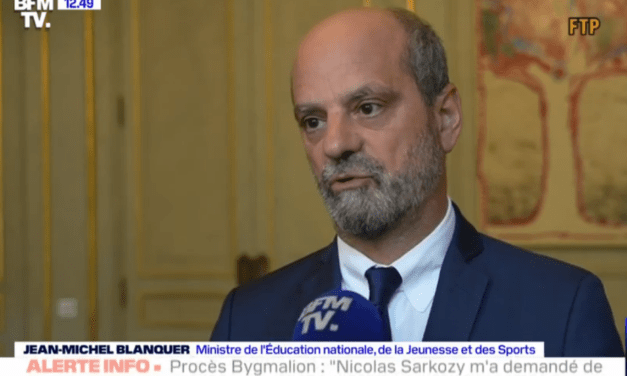 Blanquer : « Si vous devenez professeur, vous transmettez les valeurs de la République »