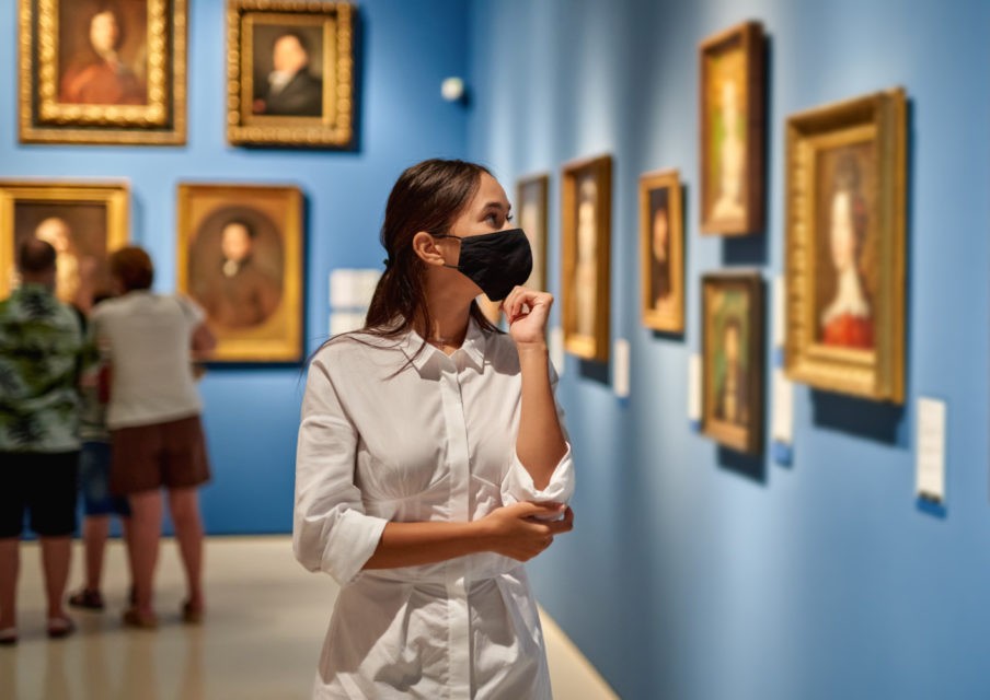 Le pass culture accessible dès 15 ans