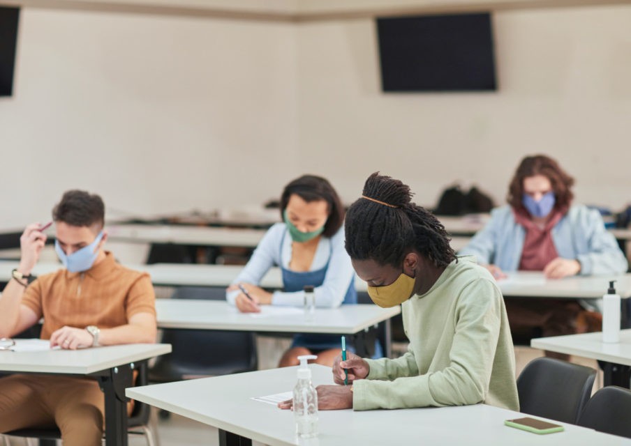 Bac 2021 : un taux de réussite en baisse par rapport à la session 2020