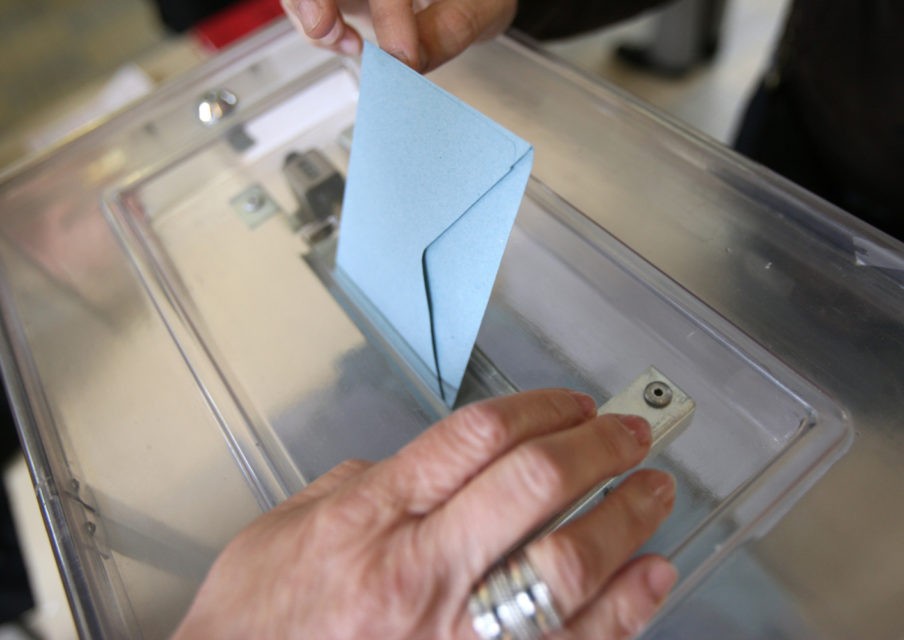 Près de la moitié des enseignants prêts à voter Macron au second tour