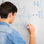 Maths : les annonces de Jean-Michel Blanquer risquent « d’aggraver une situation déjà problématique au lycée »