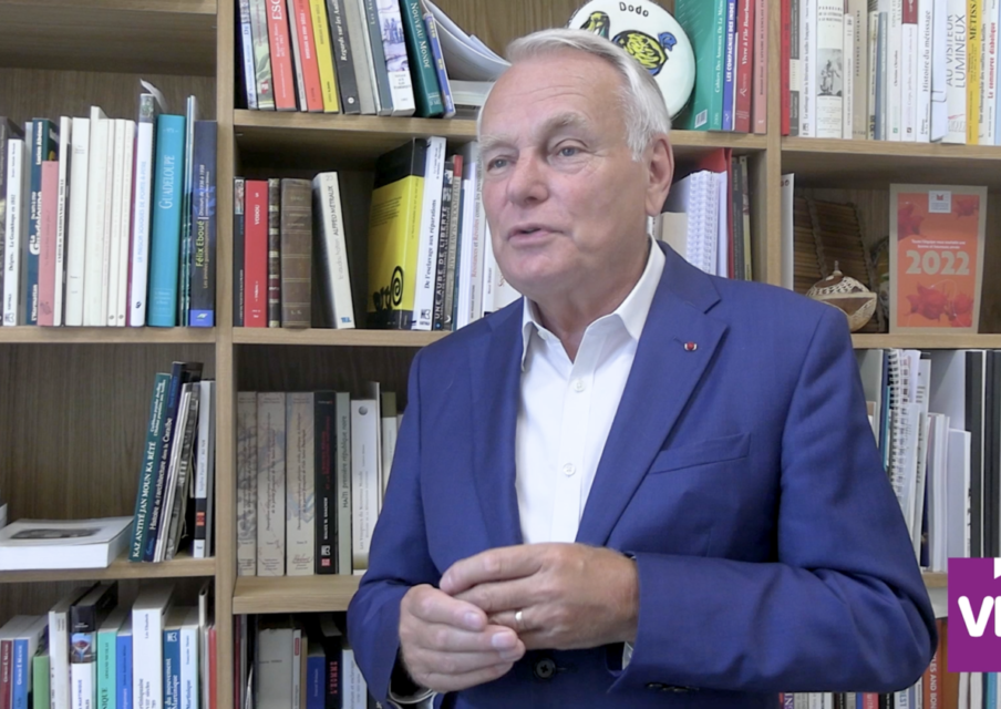 Jean-Marc Ayrault : l’école joue un rôle essentiel pour transmettre la mémoire de l’esclavage