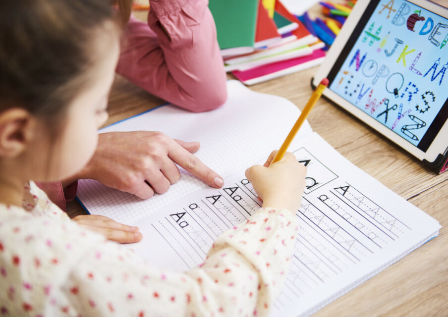 Plan maternelle : le gouvernement veut lutter contre la baisse du niveau des élèves