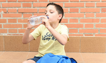 En ce moment, « les enfants crèvent de chaud en classe »