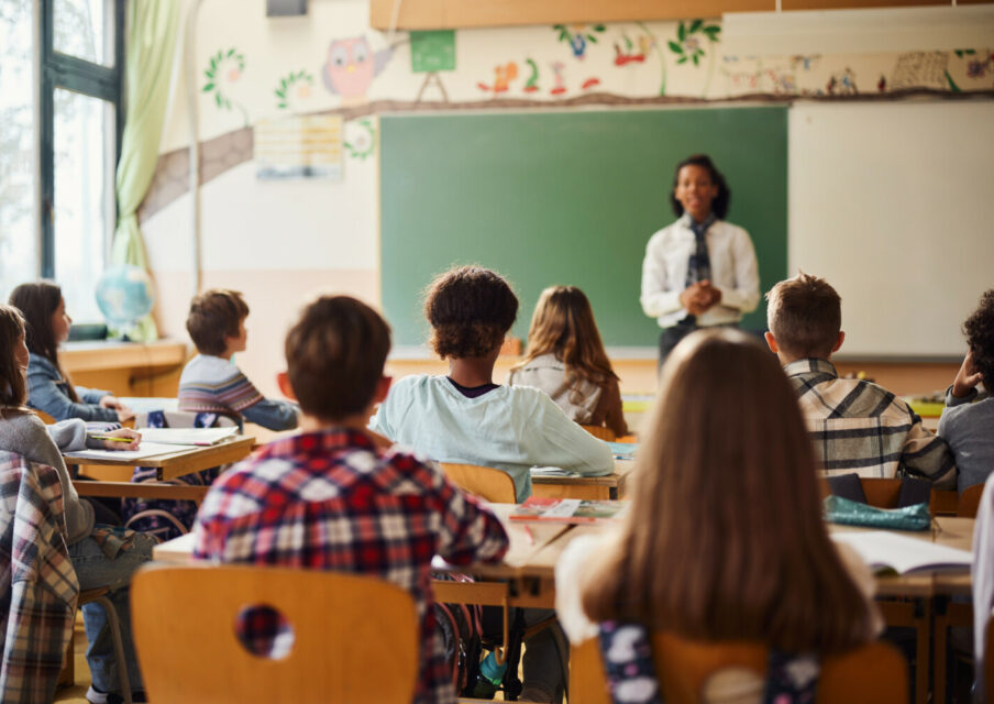 Rapport de l’OCDE sur l’éducation : les efforts de la France toujours insuffisants