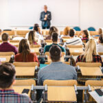 Réforme de la formation des enseignants : le Réseau des Inspé propose la création d’une licence dédiée