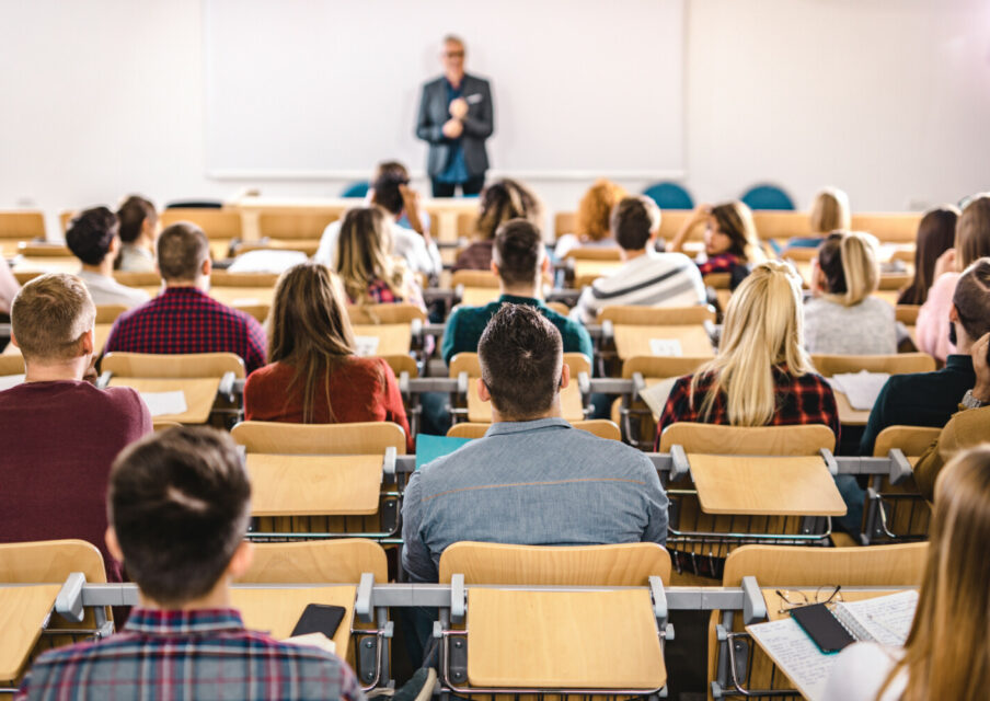 Réforme de la formation des enseignants : le Réseau des Inspé propose la création d’une licence dédiée