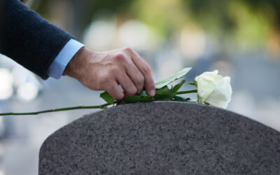 Obsèques de Dominique Bernard : un dernier hommage au professeur de français tué