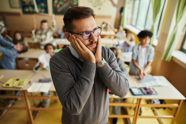 Classe ingérable : « Parfois la mayo ne prend pas c’est comme ça »