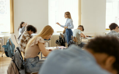 Groupes de niveau : « on imagine deux profs supplémentaires par collège apparaître par magie »