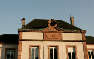 L’OCDE recommande de mieux payer les enseignants… et d’en diminuer le nombre