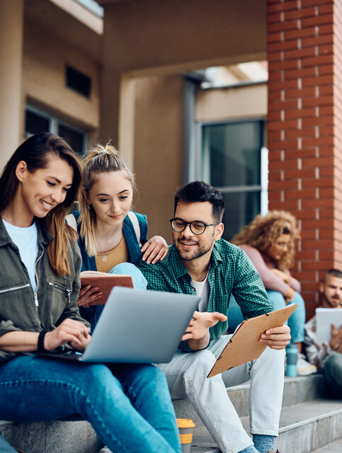 En fac, « bannir les ordinateurs en cours et noter à la main pour lutter contre la déconcentration »