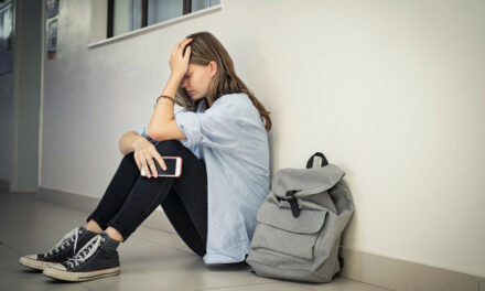 Gabriel Attal lance son association contre le harcèlement scolaire
