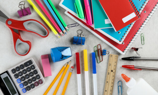 Rentrée 2024 : des fournitures scolaires gratuites pour les élèves de CP à Paris